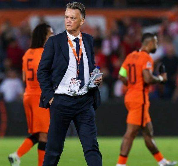 杏彩体育直播-范加尔：补时点球不存在 争议前锋通过了考试